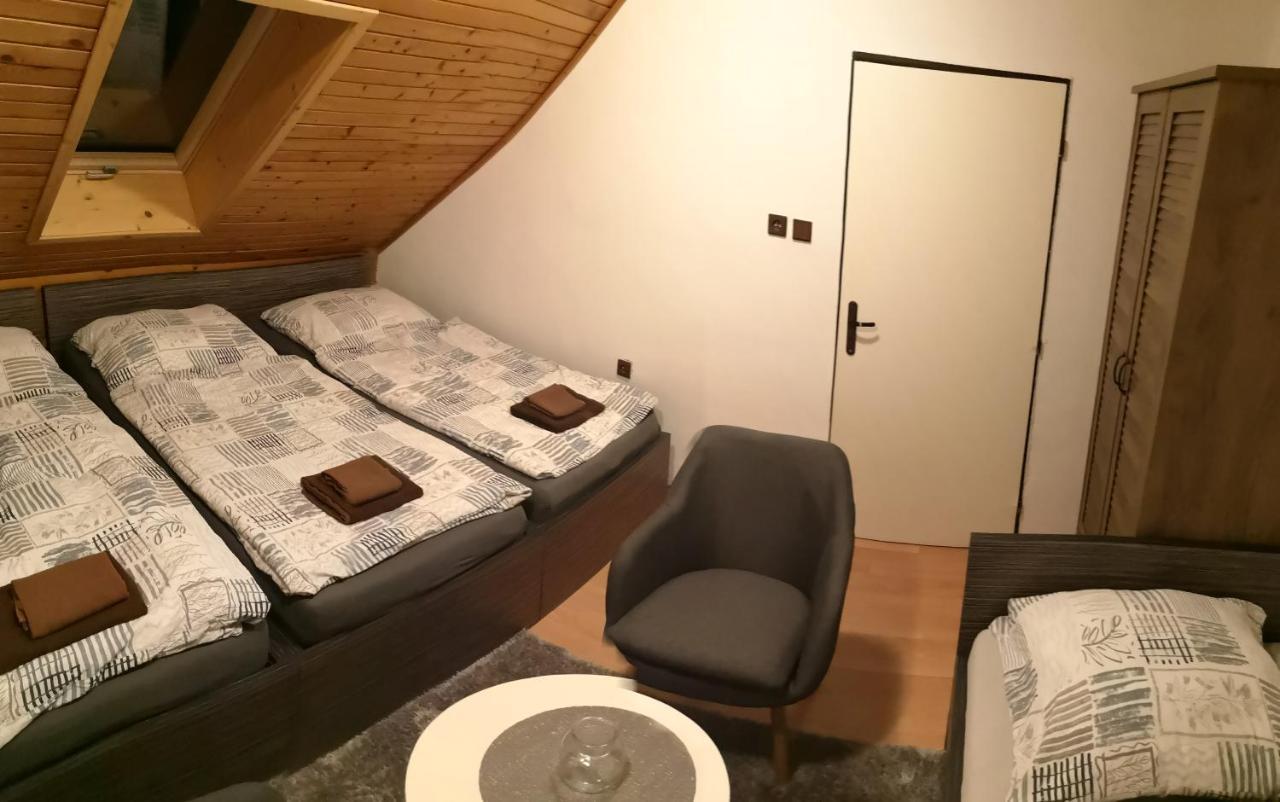 Penzion Zazrifka Zázrivá Extérieur photo